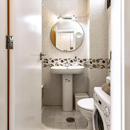 Olympia With Ocean View Apartment